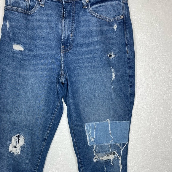 Women’s Old Navy Distressed Patchwork High Rise Tall Straight Leg Jeans Size 10 - Picture 2 of 9